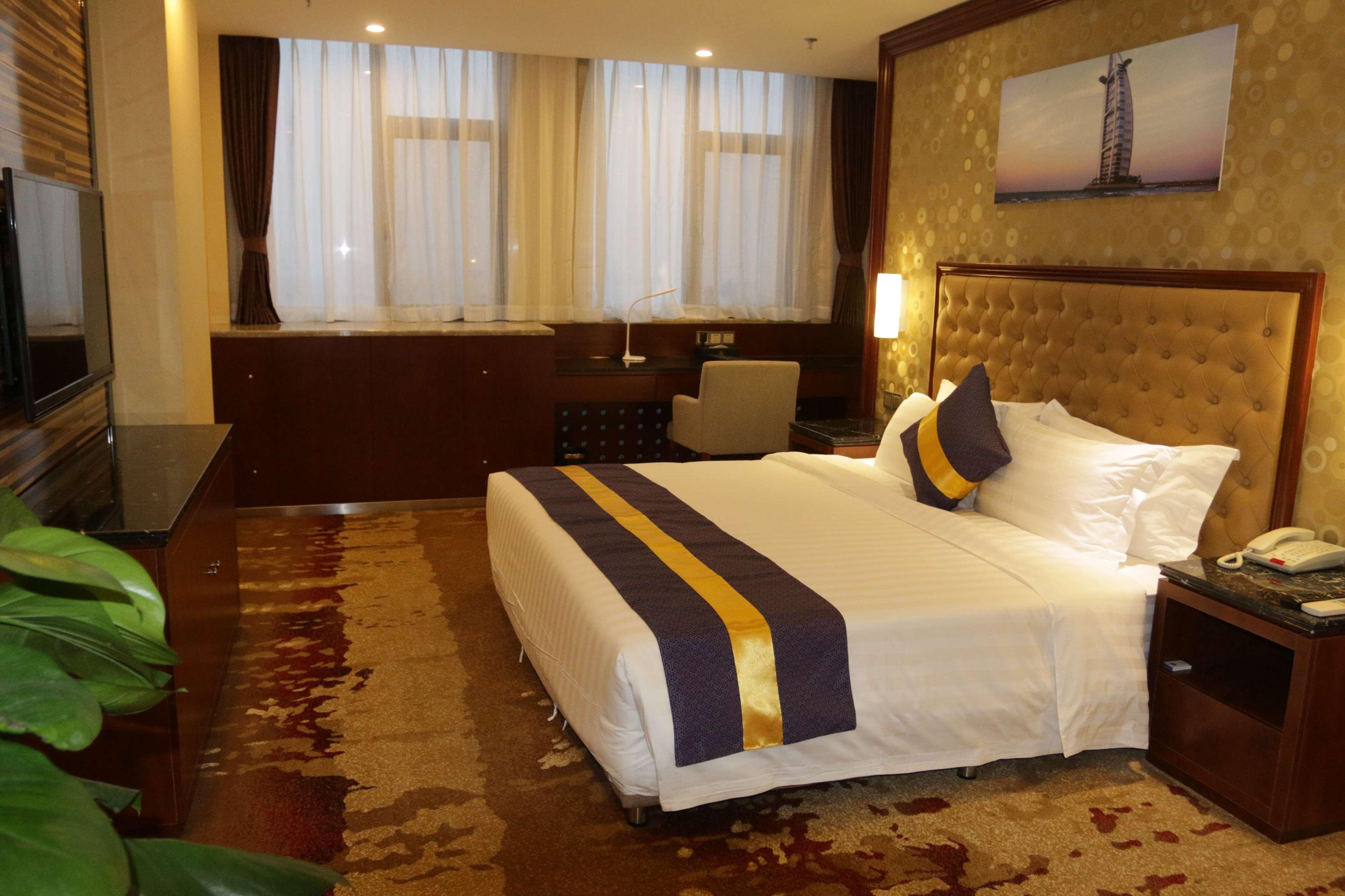 Best Western Hotel Yantai Εξωτερικό φωτογραφία